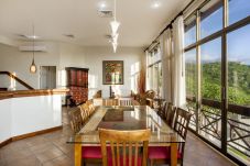 Villa en Playa Hermosa - Wisdom House Vibrant Paradise at Villa...