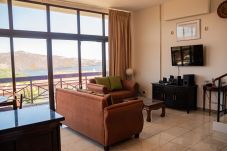 Villa en Playa Hermosa - La Morada del Ocaso