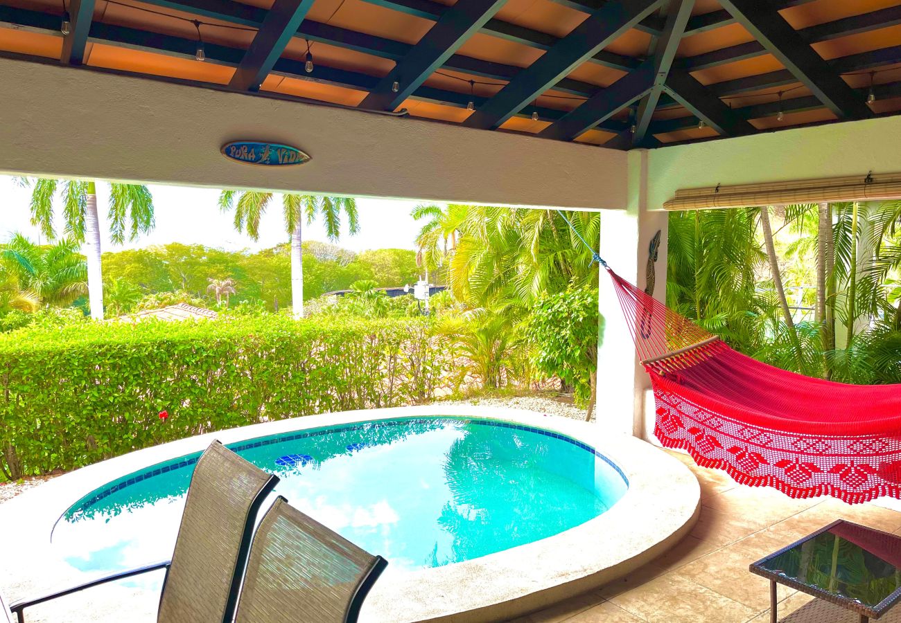 Villa en Playa Hermosa - Rainbow Villa