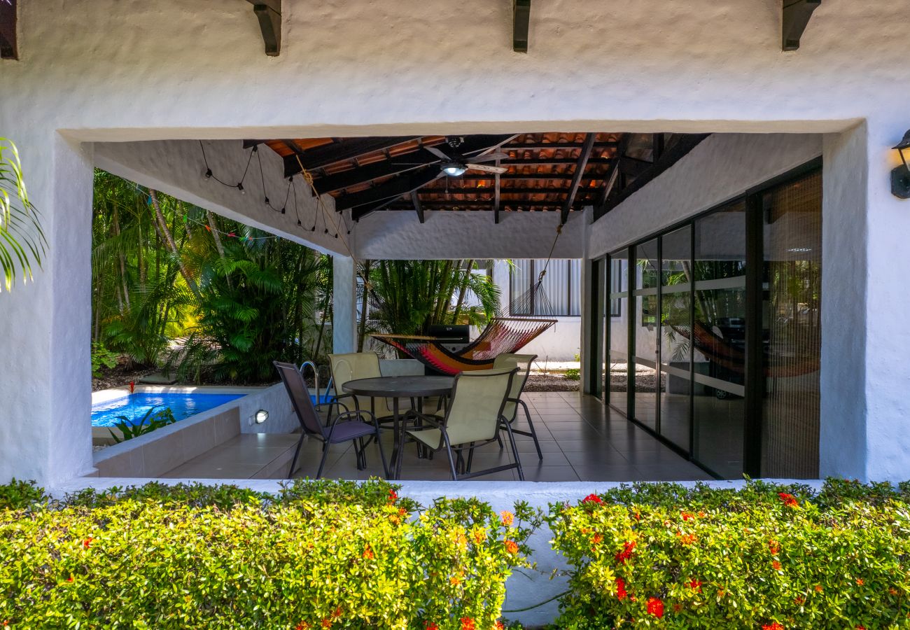 Villa en Playa Hermosa - MonteMar Beach Condo At Playa hermosa