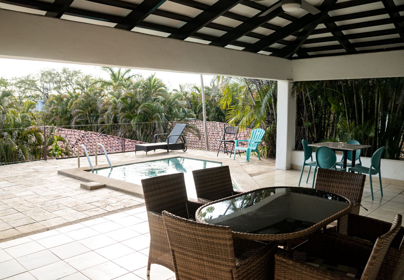 Villa en Playa Hermosa - Private Villa With Resort Experience