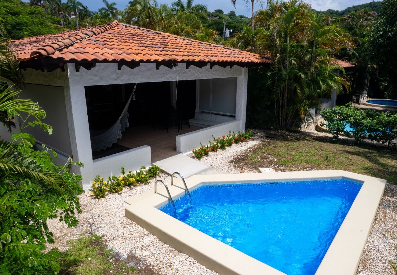 Villa en Playa Hermosa - Sunny Days Villa At Playa Hermosa