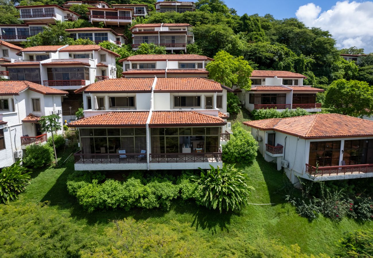 Villa en Playa Hermosa - Breeze and Sunset at Playa Hermosa