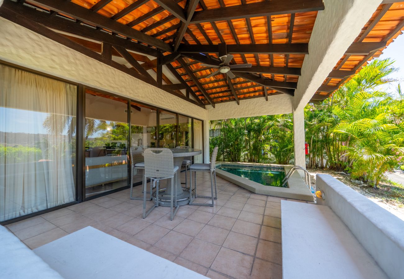 Villa en Playa Hermosa - Villas Sol 42 Lovely Condo