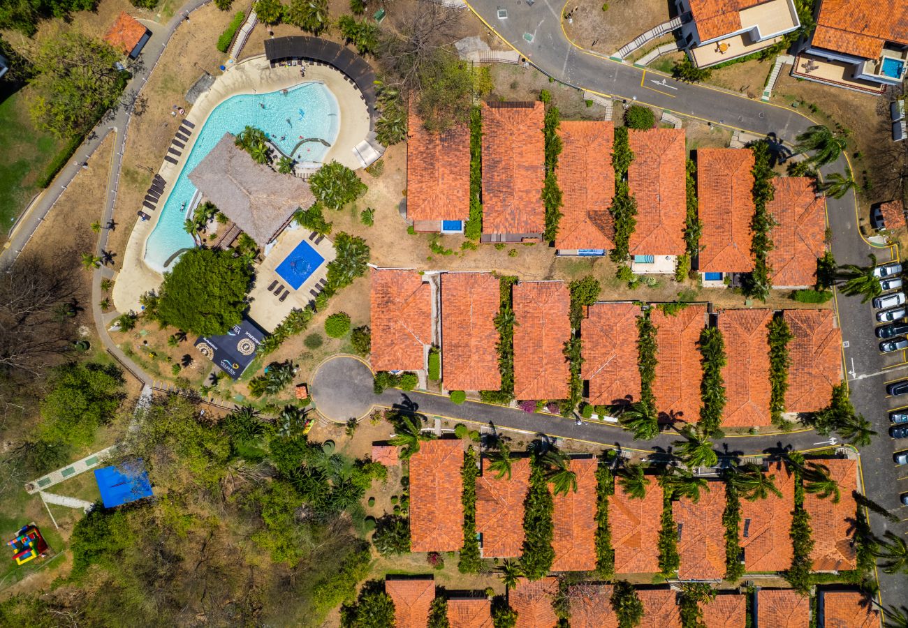 Villa en Playa Hermosa - Villas Sol 42 Lovely Condo