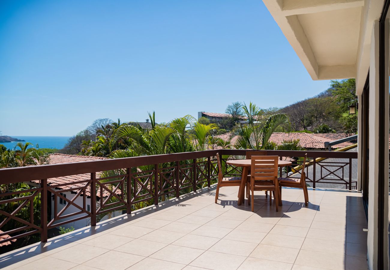 Villa en Playa Hermosa - Villas Sol 54-1 Master Suite