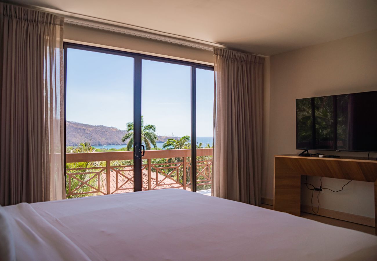 Villa en Playa Hermosa - Villas Sol 54-1 Master Suite