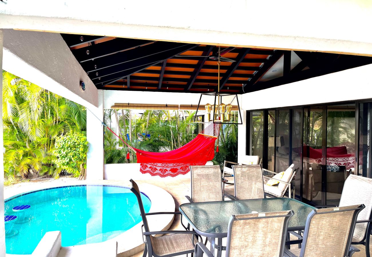 Villa in Playa Hermosa - Rainbow Villa