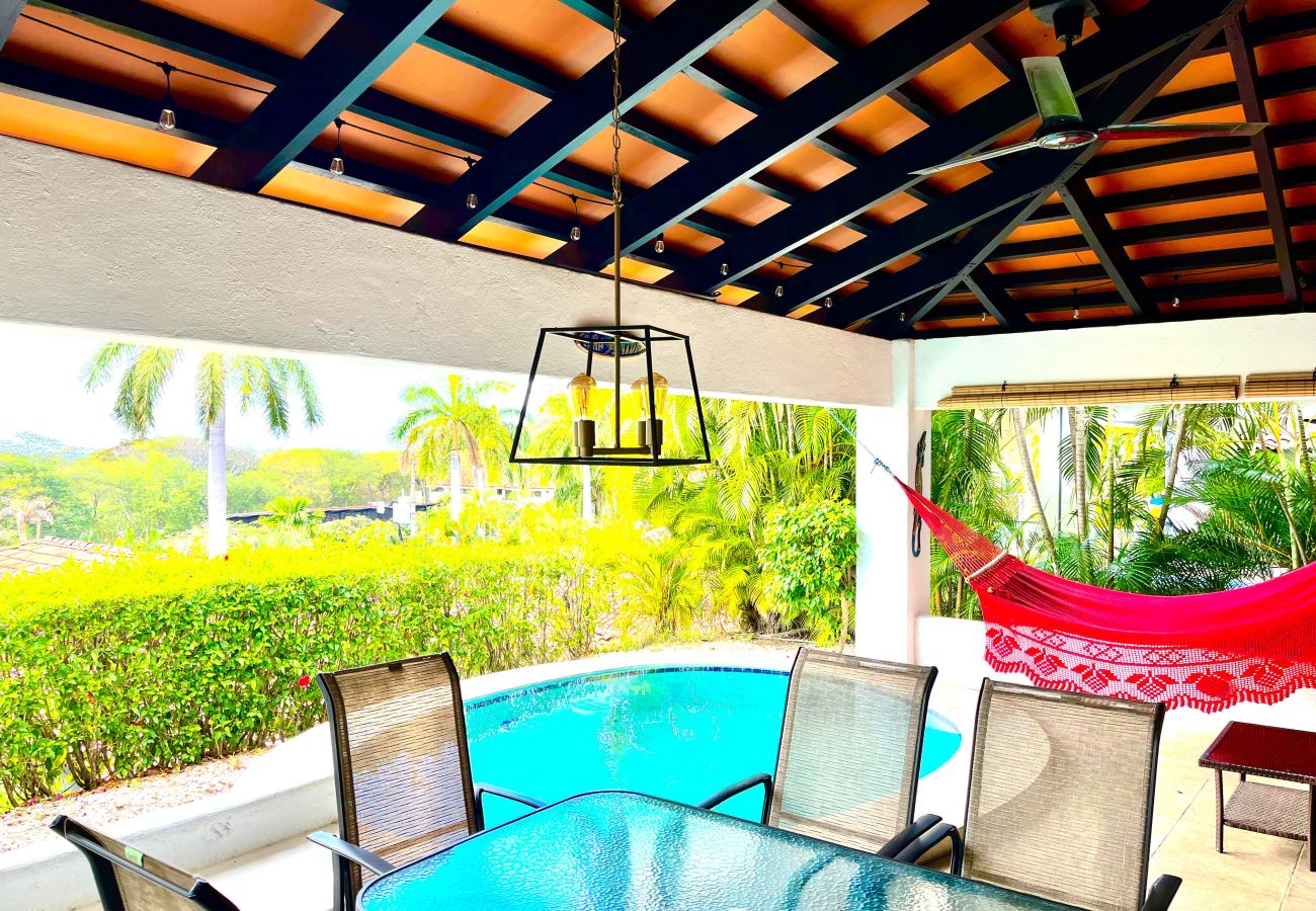 Villa in Playa Hermosa - Rainbow Villa