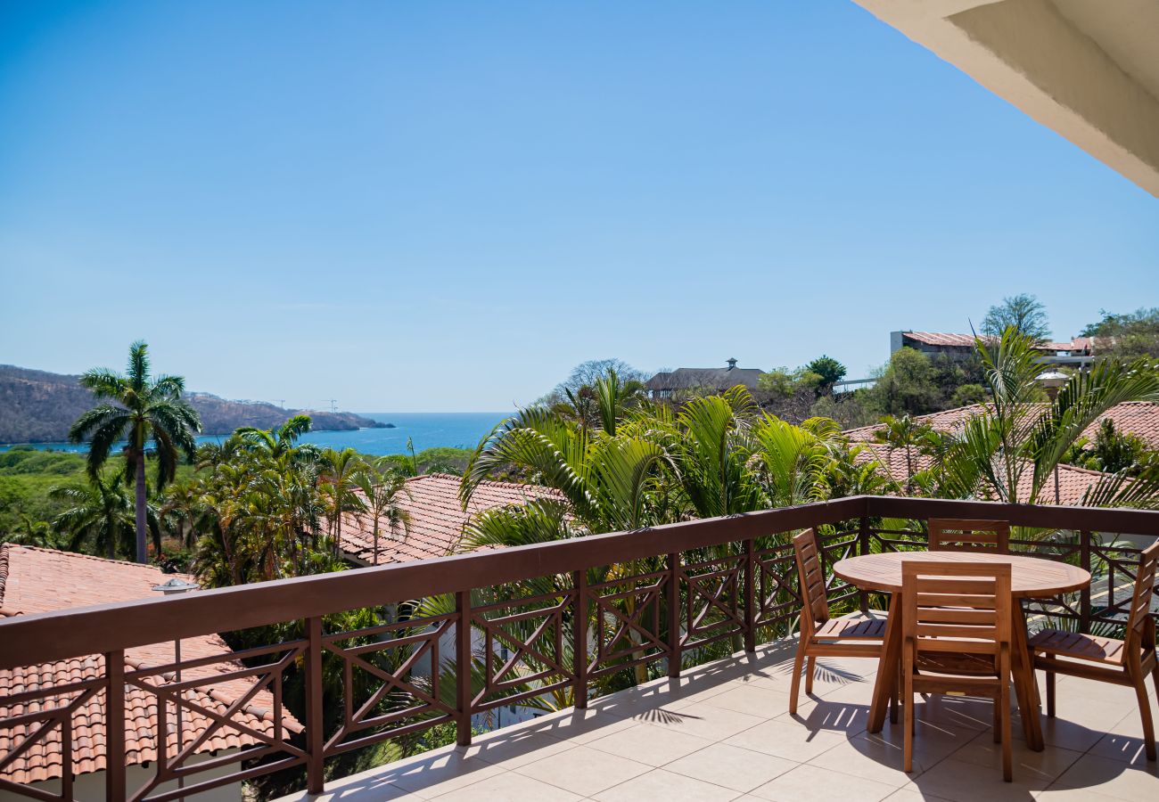 Villa in Playa Hermosa - Villas Sol 54-1 Master Suite