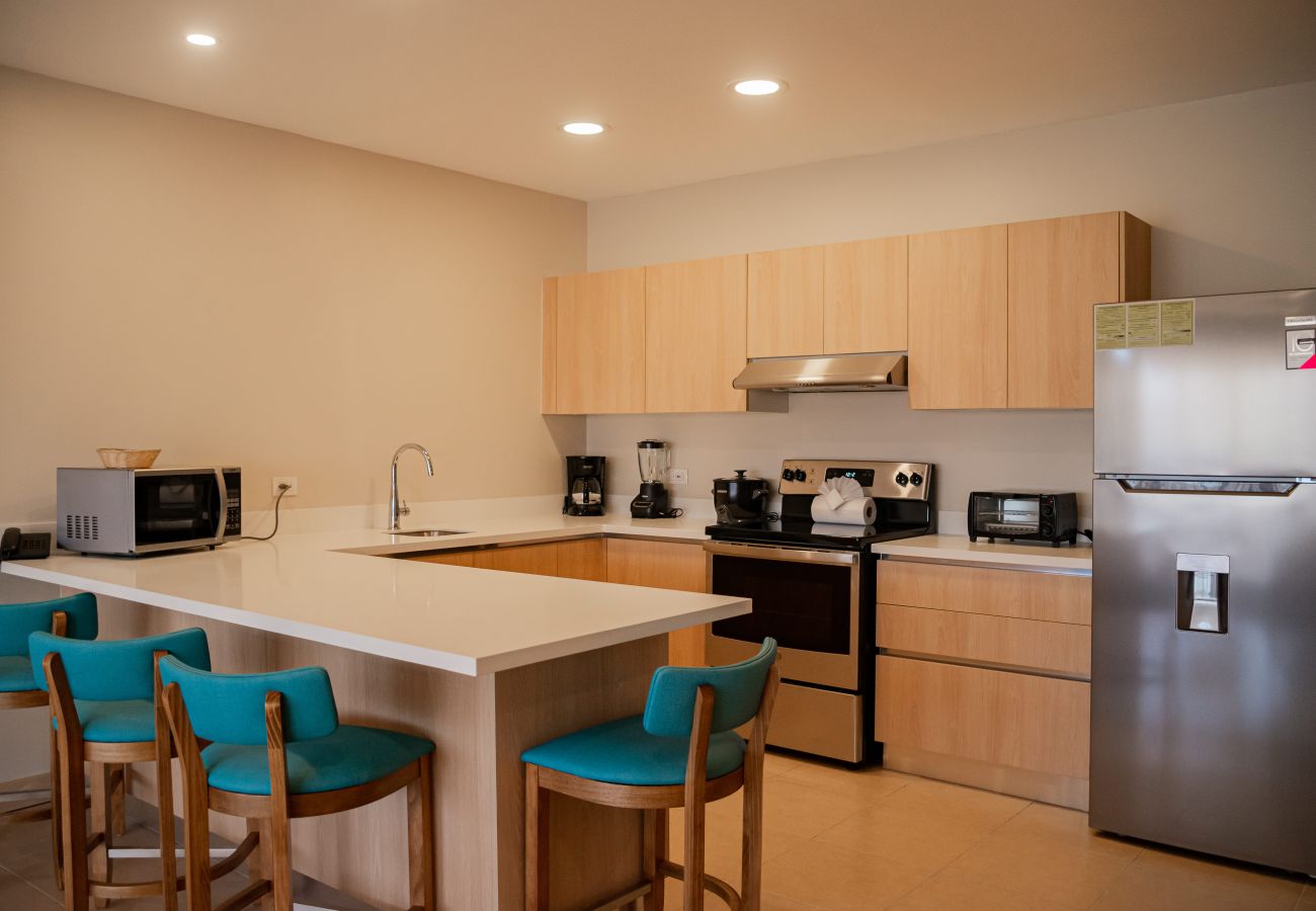 Villa in Playa Hermosa - Villas Sol 54-2 Master Suite